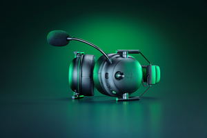 Razer BlackShark V2 HyperSpeed Wireless Ultra-Lightweight Esports Headset_