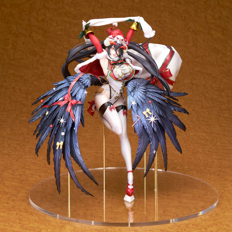 Overlord 1/8 Scale Pre-Painted Figure: Albedo Pure White Santa Ver. image 3