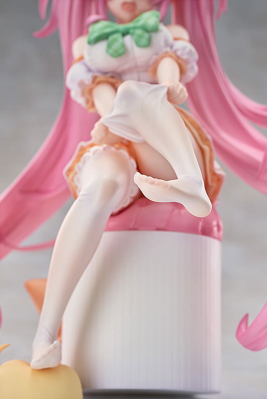 Azur Lane 1/7 Scale Pre-Painted Figure: Emanuele Pessagno Backstage Blunders Ver. image 8