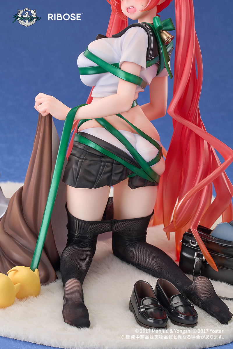 Azur Lane 1/6 Scale Pre-Painted Figure: Honolulu Fire Red Present Ver. image 4