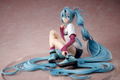 Hatsune Miku x Yoneyama Mai 1/4 Scale Pre-Painted Figure: The Latest Street Style Cute thumbnail 3