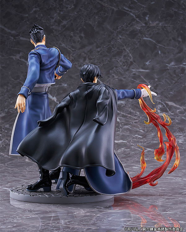 Fullmetal Alchemist Brotherhood Pre-Painted Figure: Roy Mustang & Maes Hughes -Kizuna- image 4