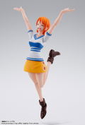 S.H.Figuarts One Piece: Nami Romance Dawn thumbnail 4