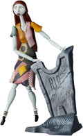 Revoltech The Nightmare Before Christmas: Sally thumbnail 2