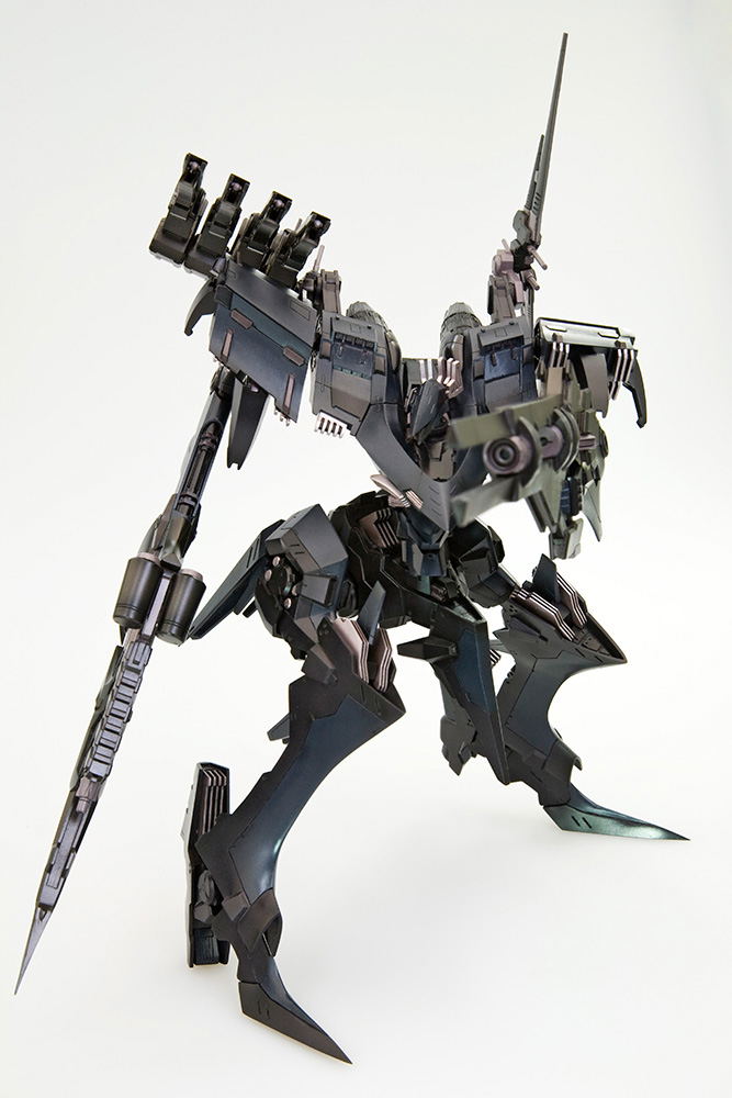 Armored Core V.I. Series 1/72 Scale Plastic Model Kit: Omer Type