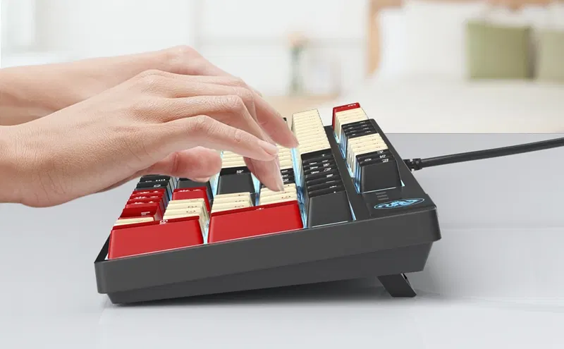 MageGee MK-ARMOR Wired Mechanical Keyboard (Carbon A) - Red Switch image 4