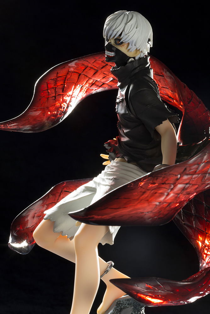 金木研 AWAKENED Repaint ver. 1/8スケールフィギュア ARTFX J Tokyo Ghoul 1/8 Scale Pre-Painted Figure: Kaneki Ken