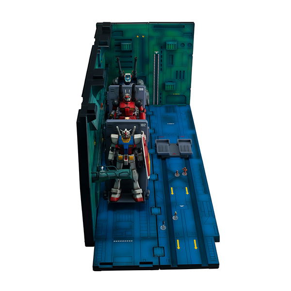 Realistic Model Series Mobile Suit Gundam (For 1/144 Scale HG Series) White Base Catapult Deck Anime Edition image 3