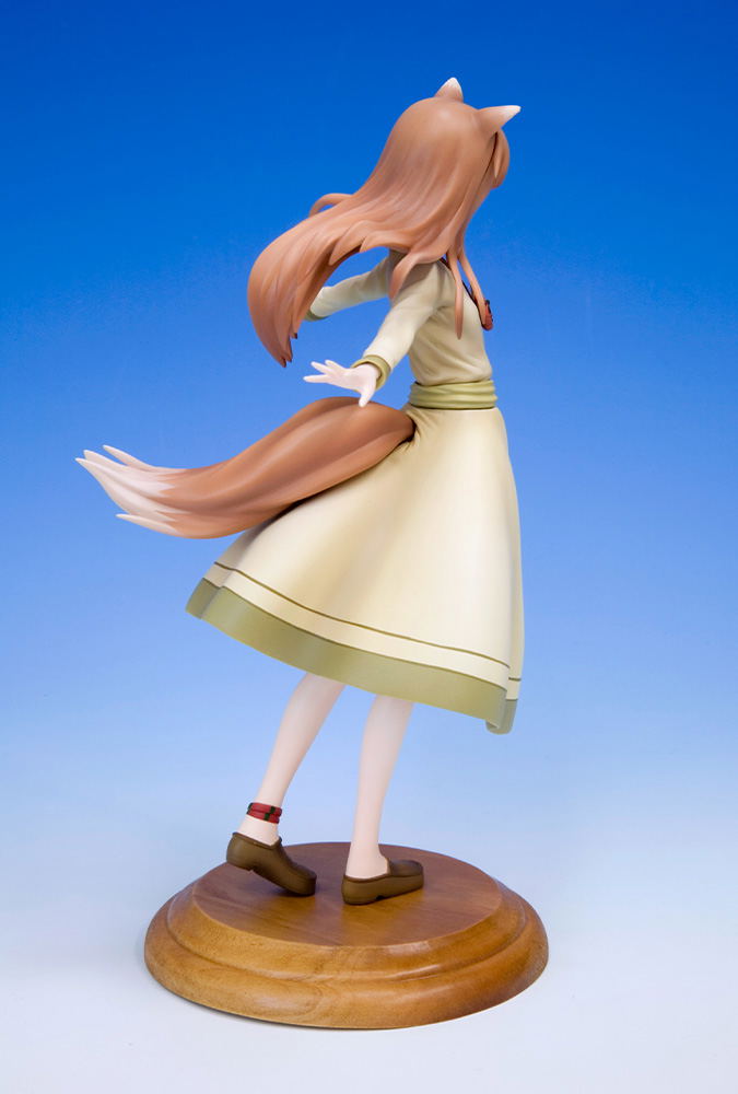 Spice and Wolf Merchant Meets the Wise Wolf 1/8 Scale Pre-Painted Figure: Holo Renewal Package Ver. image 5