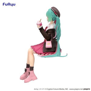 Hatsune Miku Noodle Stopper Figure: Autumn Date Pink Color Ver._