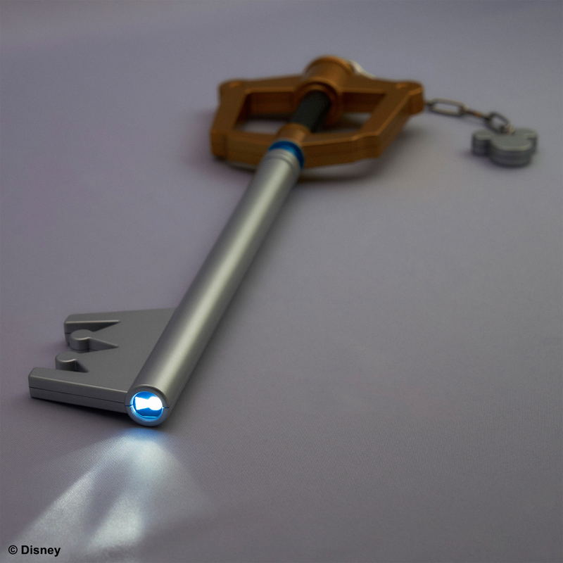Kingdom Hearts Light Up Key Blade Kingdom Key Ver. 2 (Re-run) image 5