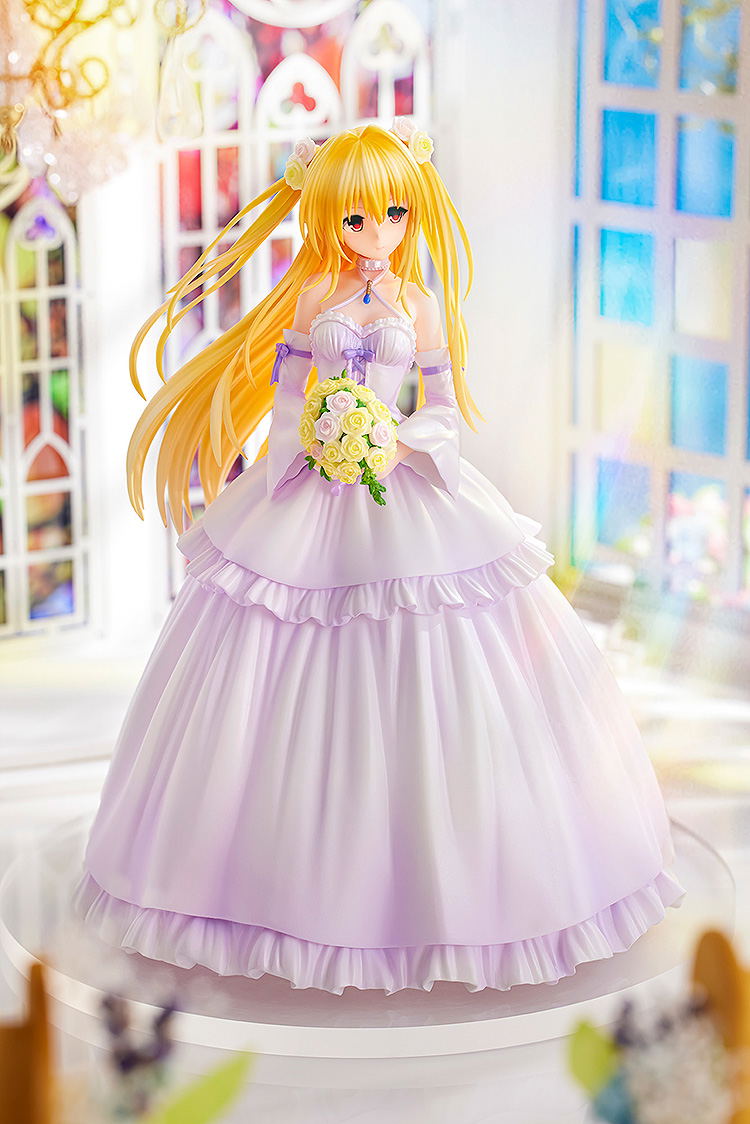 To Love-Ru Darkness 1/7 Scale Pre-Painted Figure: Golden Darkness Wedding Dress Ver. image 10