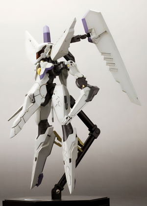 Anubis Zone of The Enders Non-Scale Plastic Model Kit: Vic Viper (Re-run)_