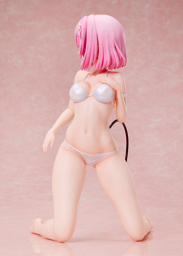 To Love-Ru Darkness 1/4 Scale Pre-Painted Figure: Momo Belia Deviluke Swimsuit with Gym Uniform Ver. image 4
