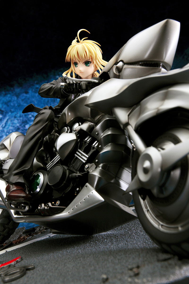 Fate/Zero 1/8 Scale Pre-Painted Figure: Saber & Saber Motored