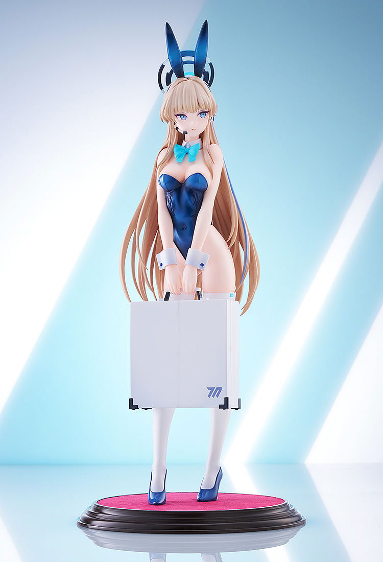 Blue Archive 1/7 Scale Pre-Painted Figure: Asuma Toki (Bunny Girl) image 5