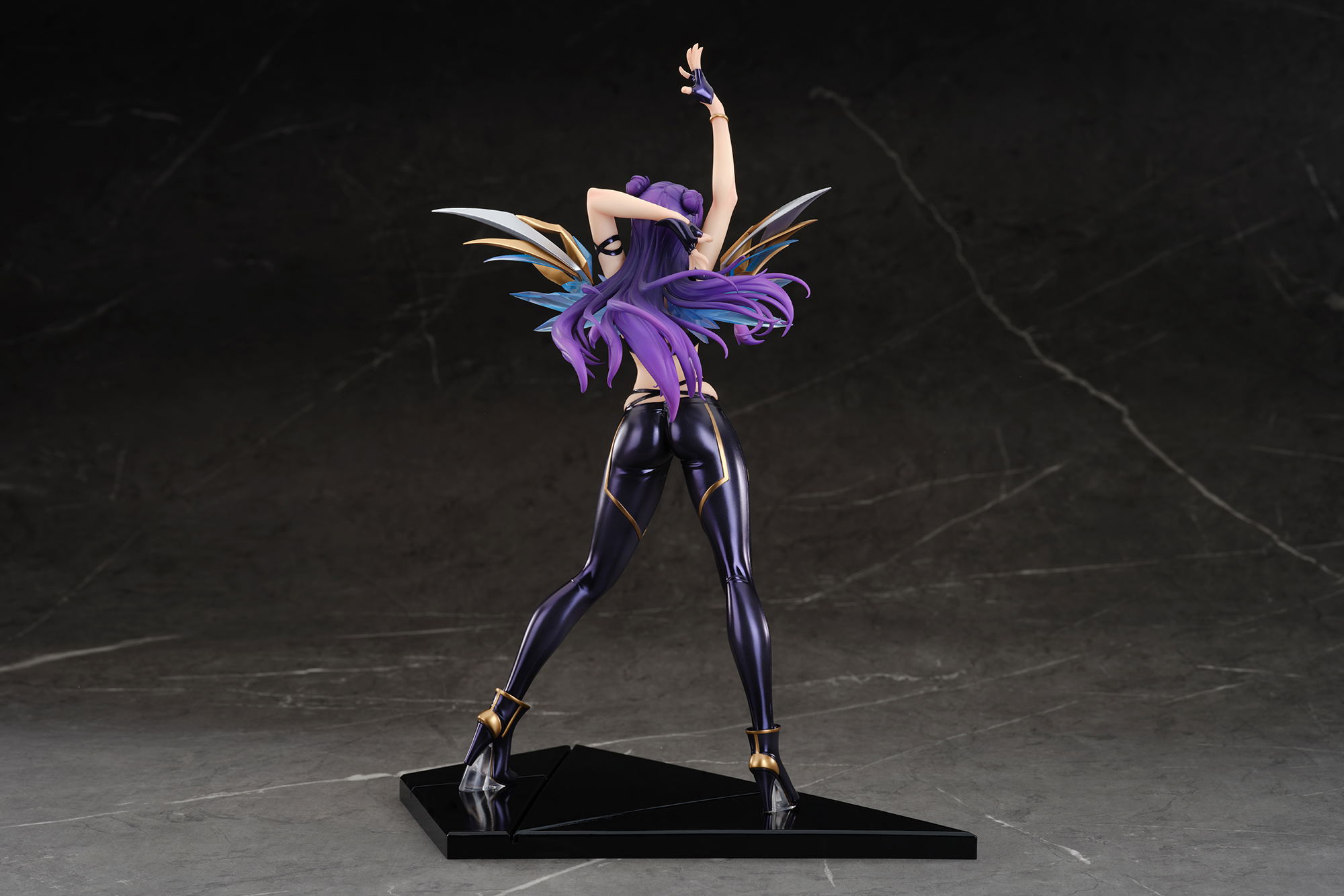 League of Legends 1/7 Scale Pre-Painted Figure: K/DA Kai'Sa