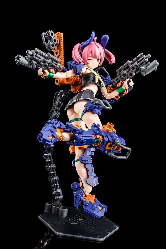 Megami Device 1/1 Scale Plastic Model Kit: Buster Doll Gunner Midnight Fang image 5