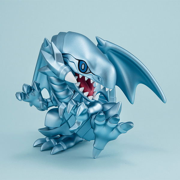 Megatoon Yu-Gi-Oh! Duel Monsters Blue-Eyes White Dragon image 2