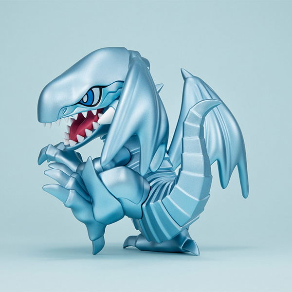 Megatoon Yu-Gi-Oh! Duel Monsters Blue-Eyes White Dragon image 3