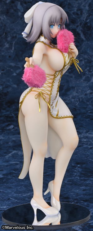 Senran Kagura New Wave G Burst 1/5 Scale Pre-Painted Figure: Yumi -Chinese Holiday-_