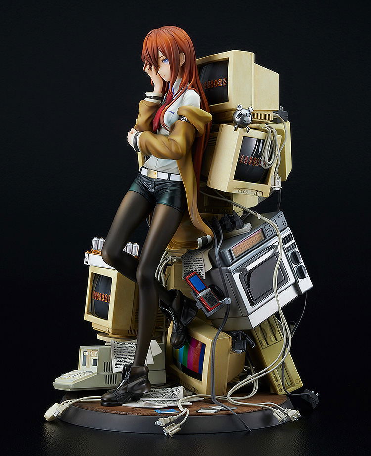 Steins;Gate 1/7 Scale Pre-Painted Figure: Makise Kurisu -Reading Steiner- (Re-run) image 5