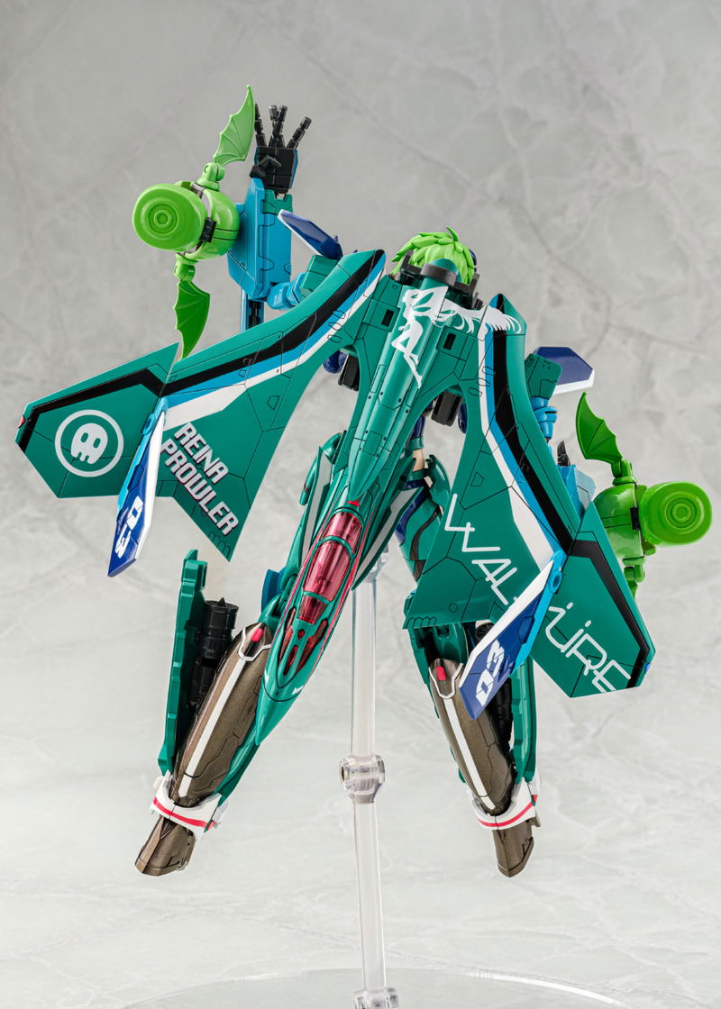 V.F.G. Macross Delta Plastic Model Kit: VF-31A Kairos Reina Prowler image 18