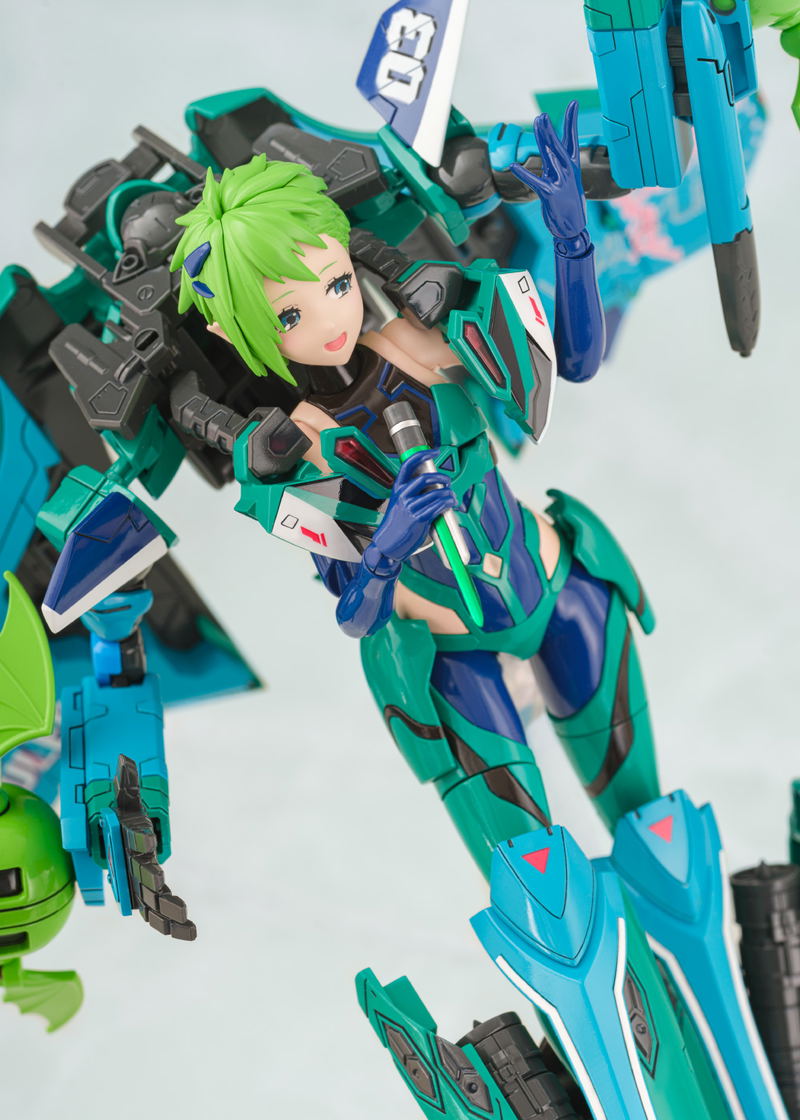 V.F.G. Macross Delta Plastic Model Kit: VF-31A Kairos Reina Prowler image 20
