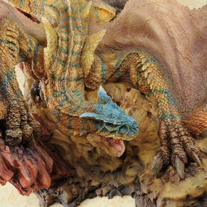 Capcom Figure Builder Creators Model Monster Hunter: Roaring Wyvern Tigrex Reprint Edition_