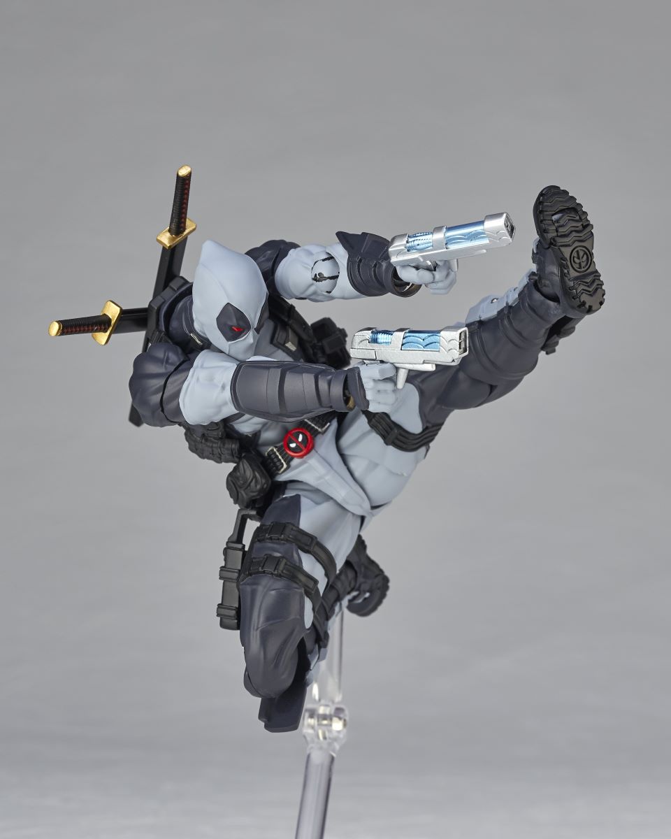Revoltech Amazing Yamaguchi Deadpool: Deadpool Ver. 2.5 X-Force
