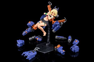 Megami Device 1/1 Scale Plastic Model Kit: Buster Doll Tank Midnight Fang_