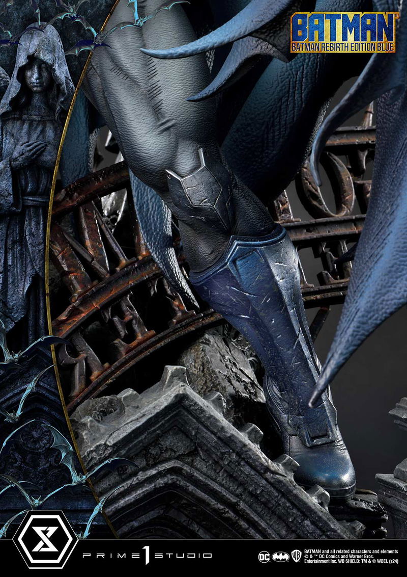 Ultimate Premium Masterline Batman (Comics) 1/4 Scale Statue: Batman Rebirth Edition (Blue) image 14