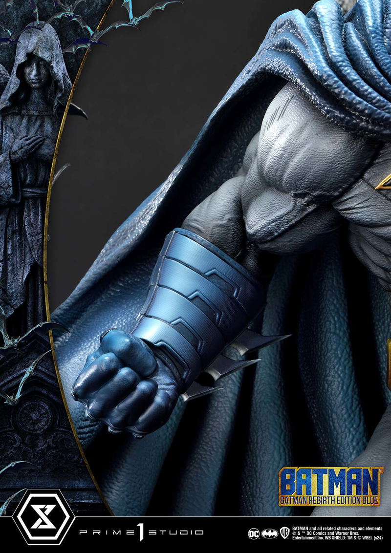 Ultimate Premium Masterline Batman (Comics) 1/4 Scale Statue: Batman Rebirth Edition (Blue) image 15