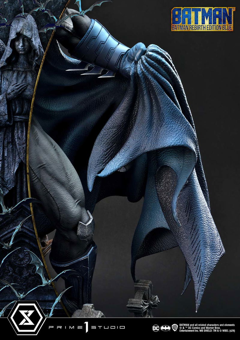 Ultimate Premium Masterline Batman (Comics) 1/4 Scale Statue: Batman Rebirth Edition (Blue) image 16