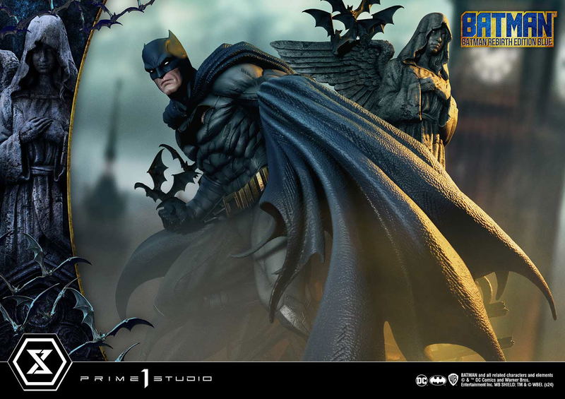 Ultimate Premium Masterline Batman (Comics) 1/4 Scale Statue: Batman Rebirth Edition (Blue) image 20