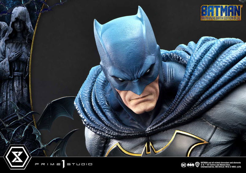 Ultimate Premium Masterline Batman (Comics) 1/4 Scale Statue: Batman Rebirth Edition (Blue) image 29