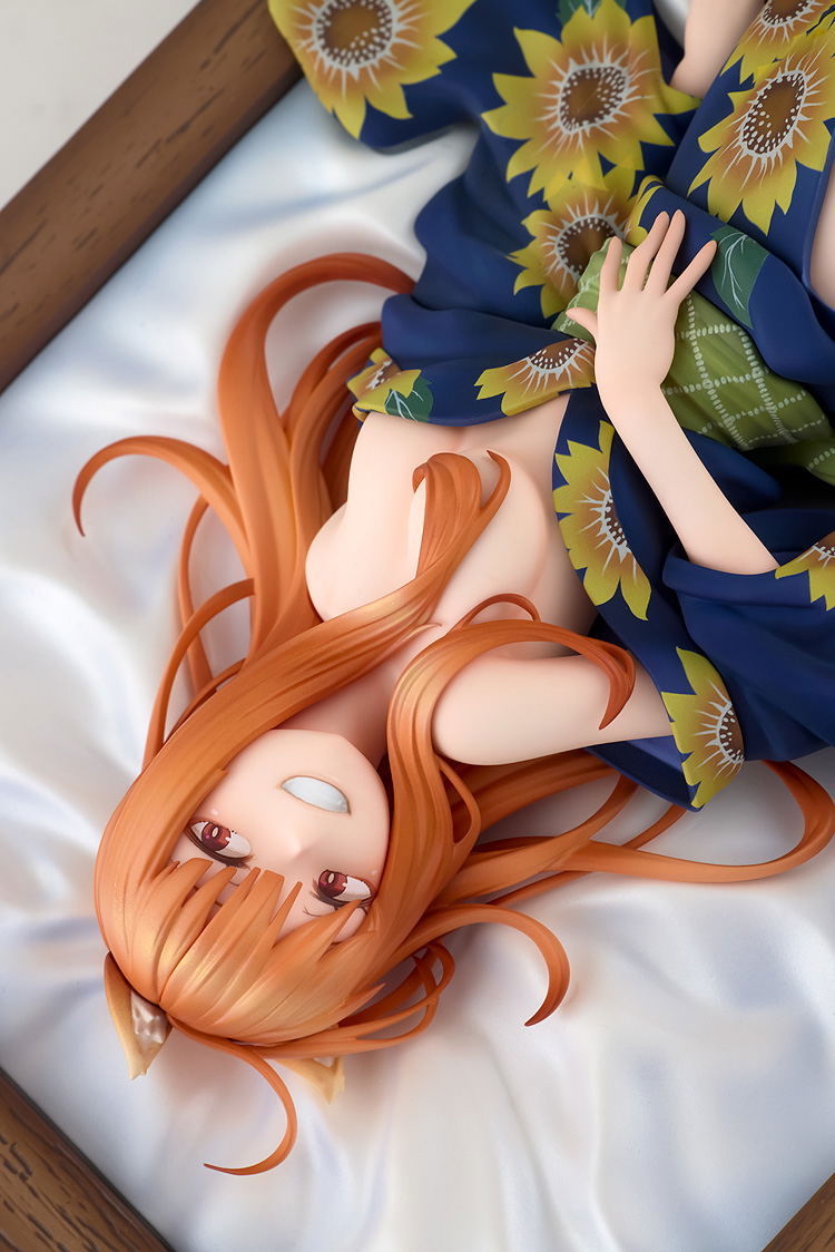 Spice and Wolf Merchant Meets the Wise Wolf 1/7 Scale Pre-Painted Figure: Holo Yukata Beauty Ver. image 5