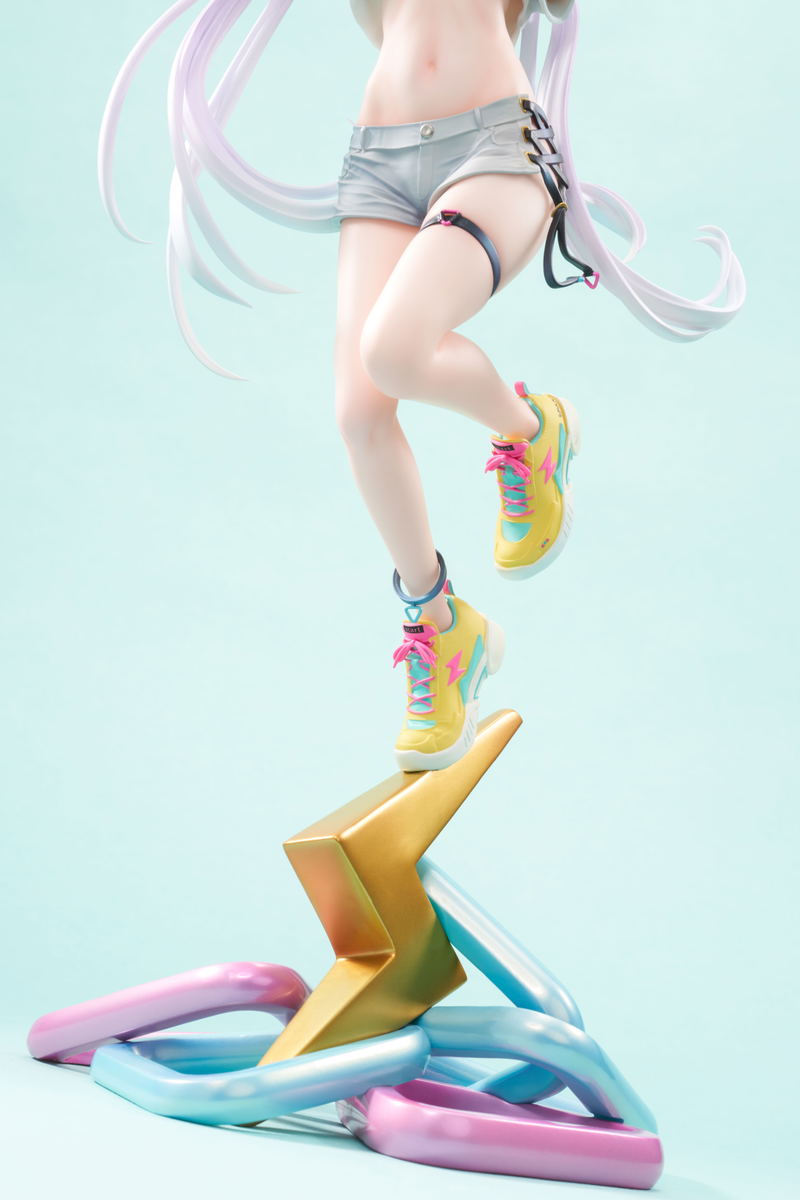Spark 1/7 Scale Pre-Painted Figure image 8