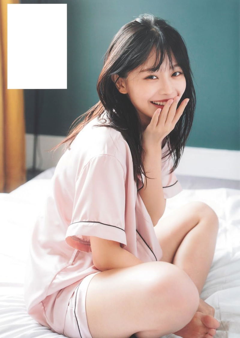 Kabashima Hirkari First Photobook: Chouchou image 5