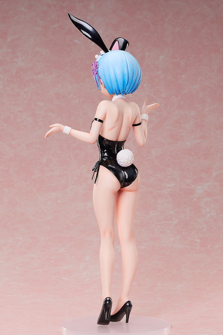 Re:Zero Starting Life in Another World 1/4 Scale Pre-Painted Figure: Rem Bare Leg Bunny Ver. 2nd image 5