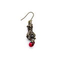 Dragon's Dogma 2 Dragon Hand Piercing (For One Ear) thumbnail 3