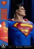 Premium Masterline Justice (Comics) 1/4 Scale Statue: Superman thumbnail 3