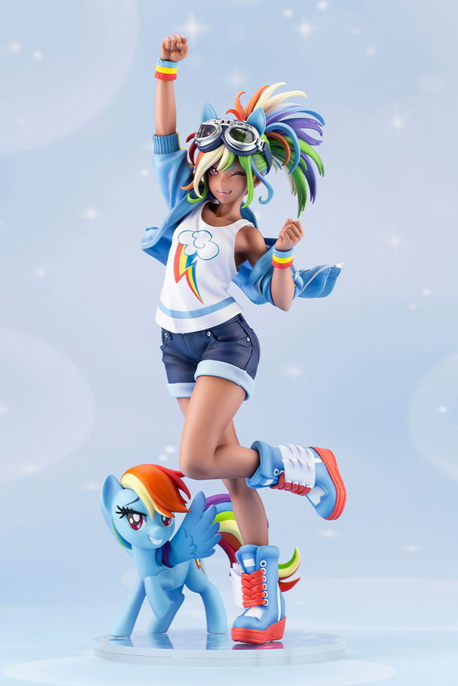 My Little Pony 1/7 Scale Pre-Painted Figure: Bishoujo Rainbow Dash (Re-run) image 2