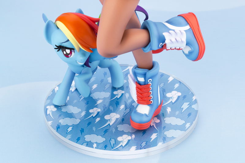 My Little Pony 1/7 Scale Pre-Painted Figure: Bishoujo Rainbow Dash (Re-run) image 14