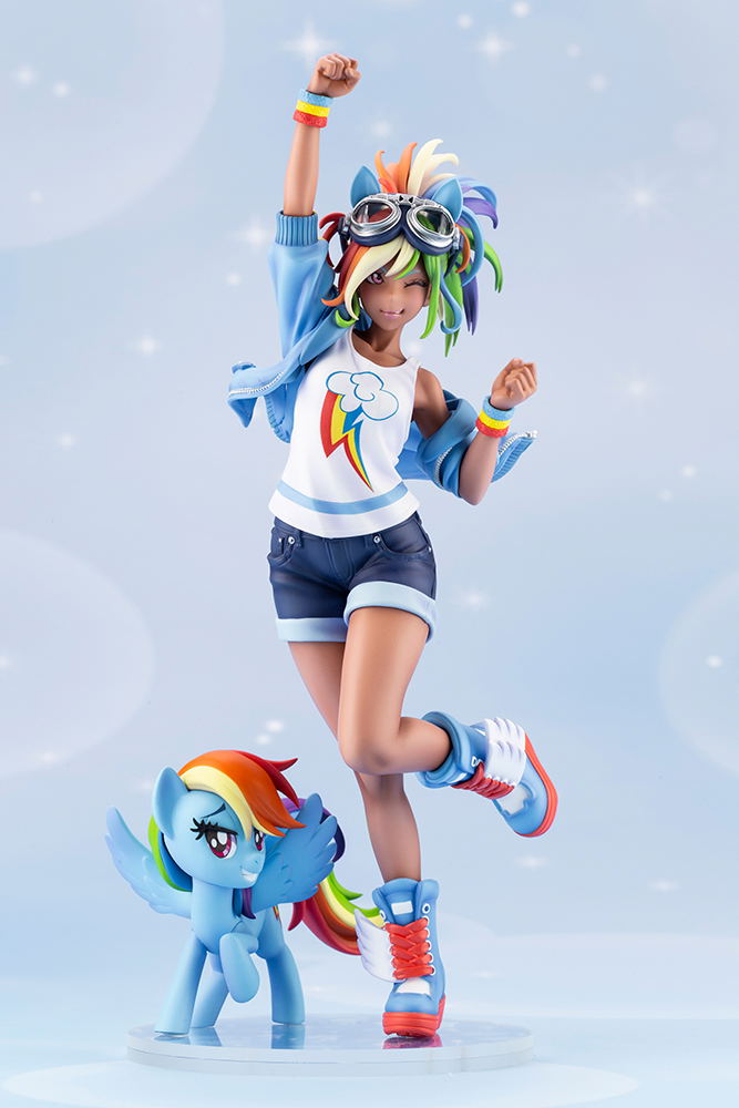 My Little Pony 1/7 Scale Pre-Painted Figure: Bishoujo Rainbow Dash (Re-run) image 3