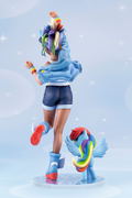 My Little Pony 1/7 Scale Pre-Painted Figure: Bishoujo Rainbow Dash (Re-run) thumbnail 5