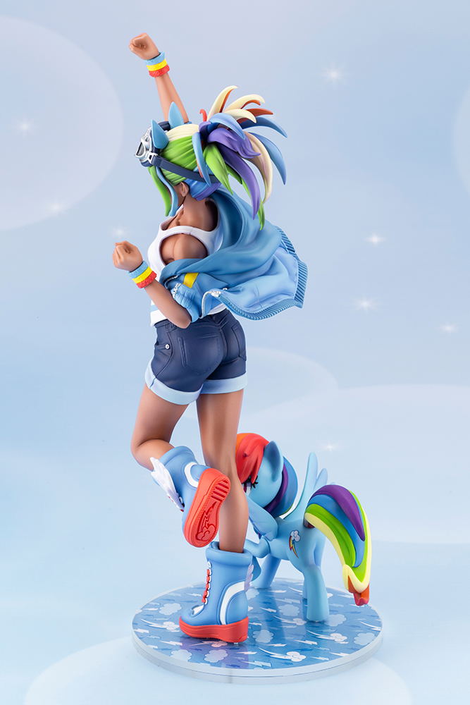 My Little Pony 1/7 Scale Pre-Painted Figure: Bishoujo Rainbow Dash (Re-run) image 6