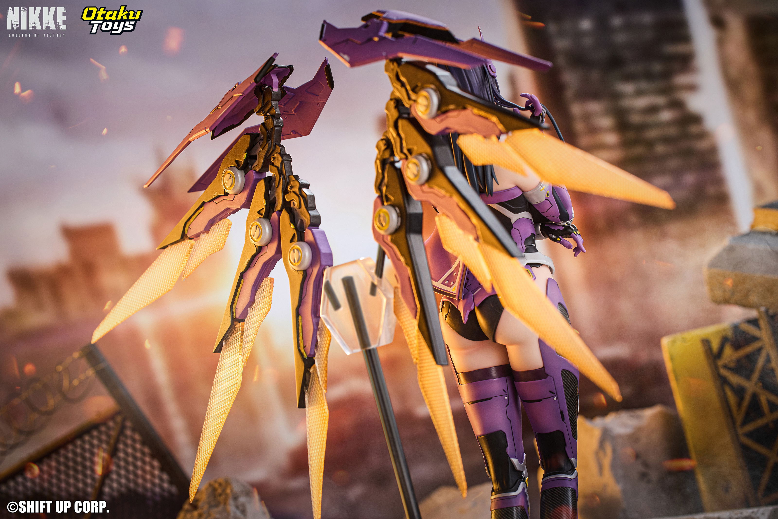 Goddess of Victory Nikke 1/7 Scale Pre-Painted Figure: Isabel