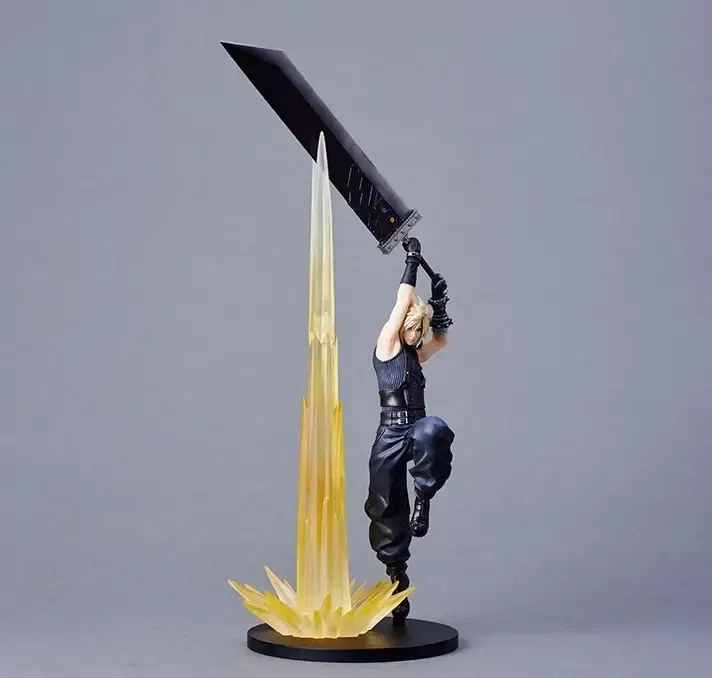 Final Fantasy VII Rebirth Pre-Painted Figure: Cloud Strife image 1