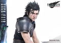 Square Enix Masterline Final Fantasy VII Rebirth 1/4 Scale Pre-Painted Figure: Zack Fair thumbnail 3